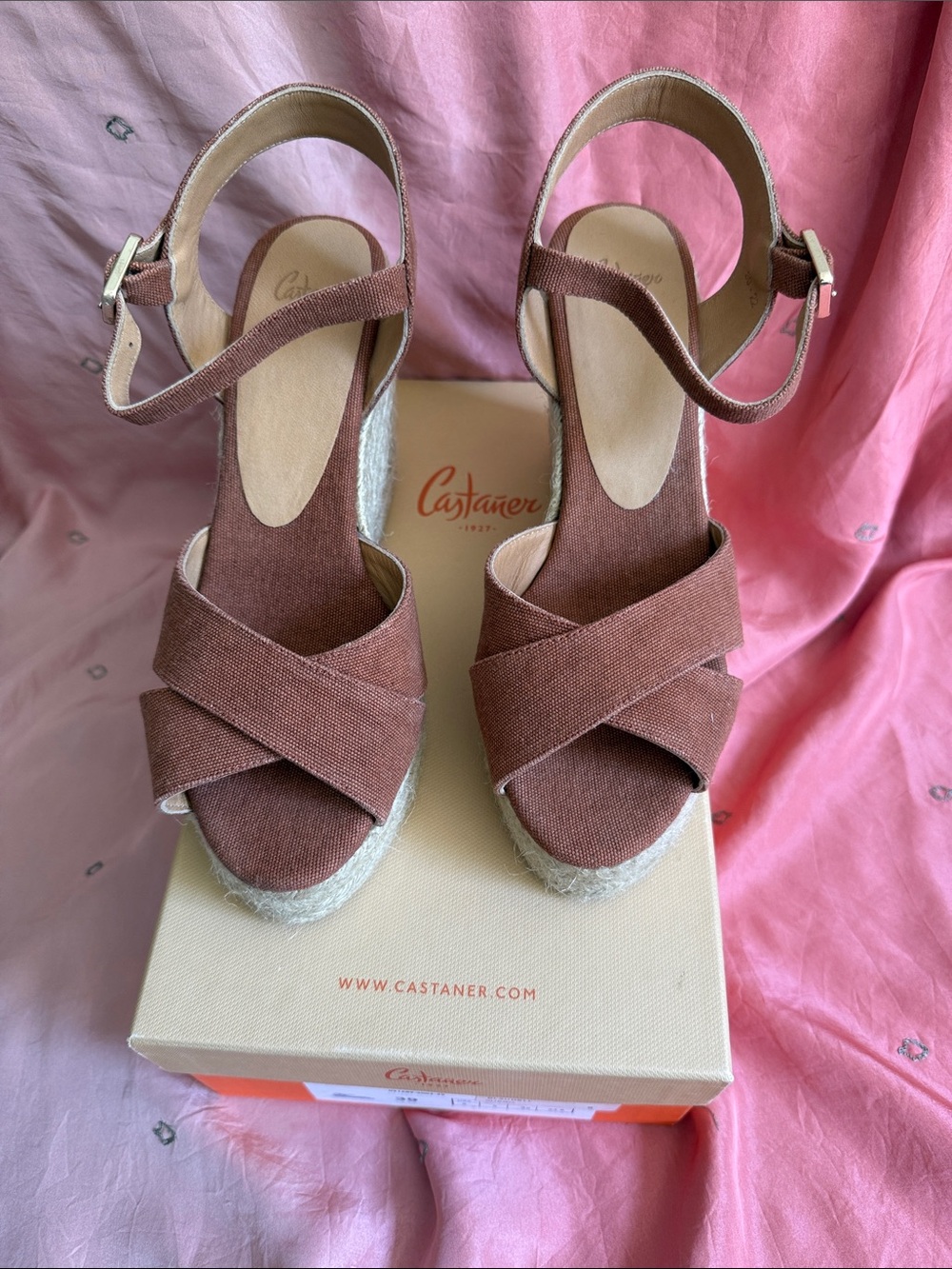 Castaner “Blaudell” Rust Color Iconic Espadrille,  Size 39/8 EUC - Worn Once